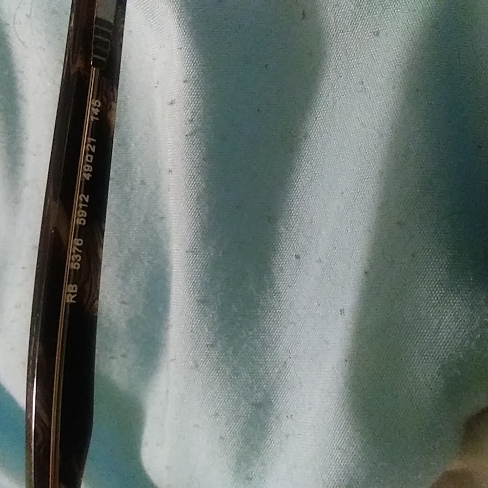 Ray-Ban eyeglass frames - Picture 2 of 4